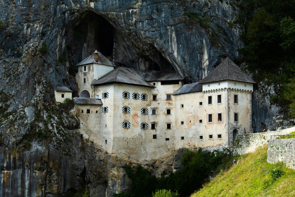 Predjama Castle in the 20 Top Attractions in Slovenia