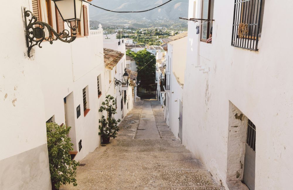 Street in Altea in The Best Valencia Itinerary