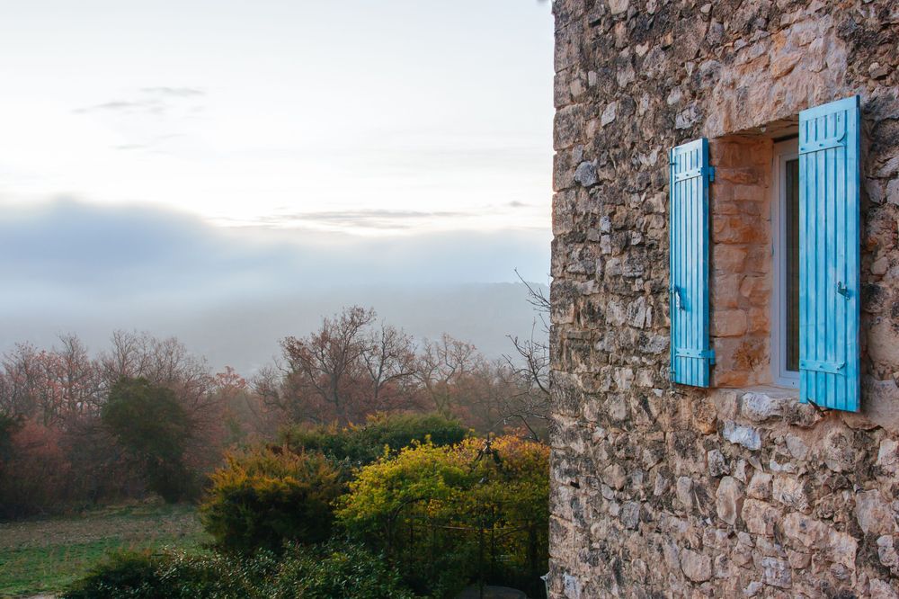 House in Provence, one of the must-see locations in our how to plan a trip around france guide