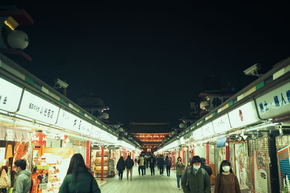 Nakamise street a place to visit in Tokyo