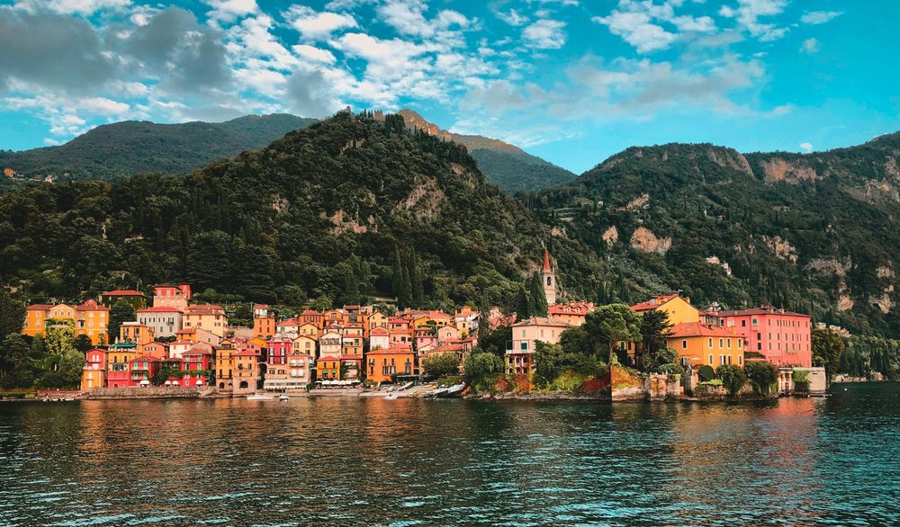 Lake Como landscape in What to Visit in Milan
