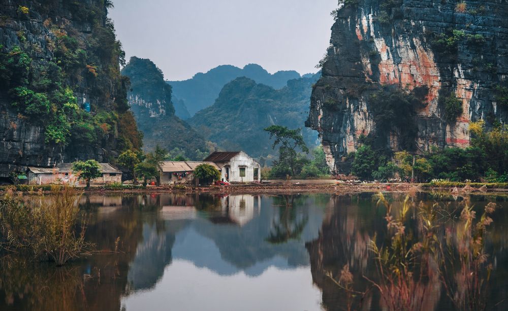 A lake in Vietnam representing Vietnam Travel Blogs