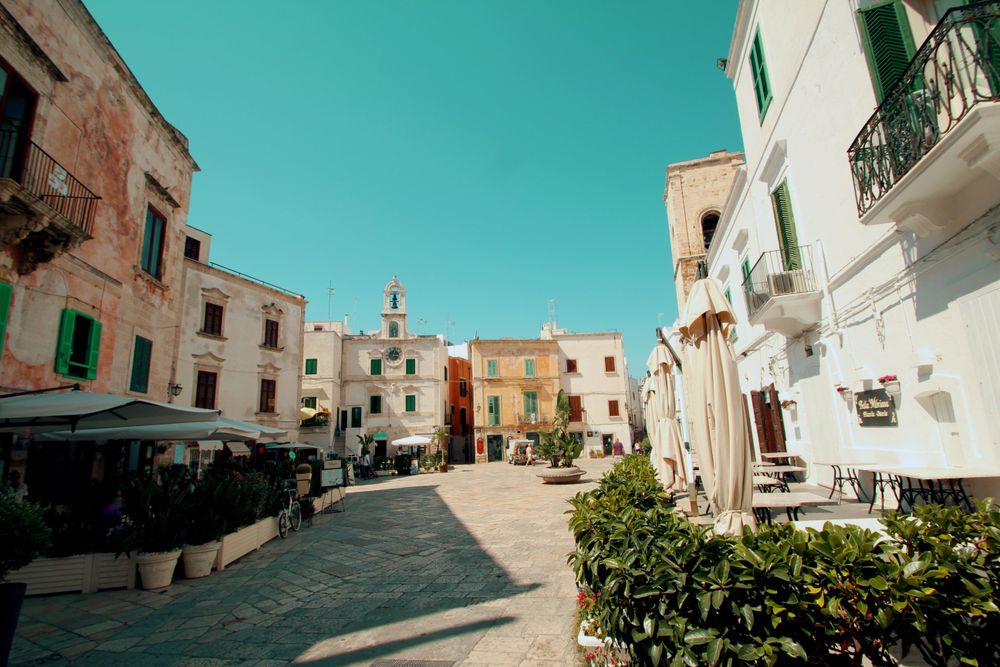 A square in Puglia in the best Italy Travel Blogs